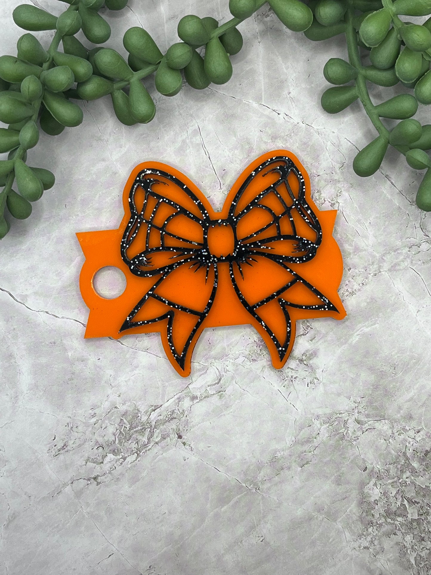Basketball Bow Stanley Topper